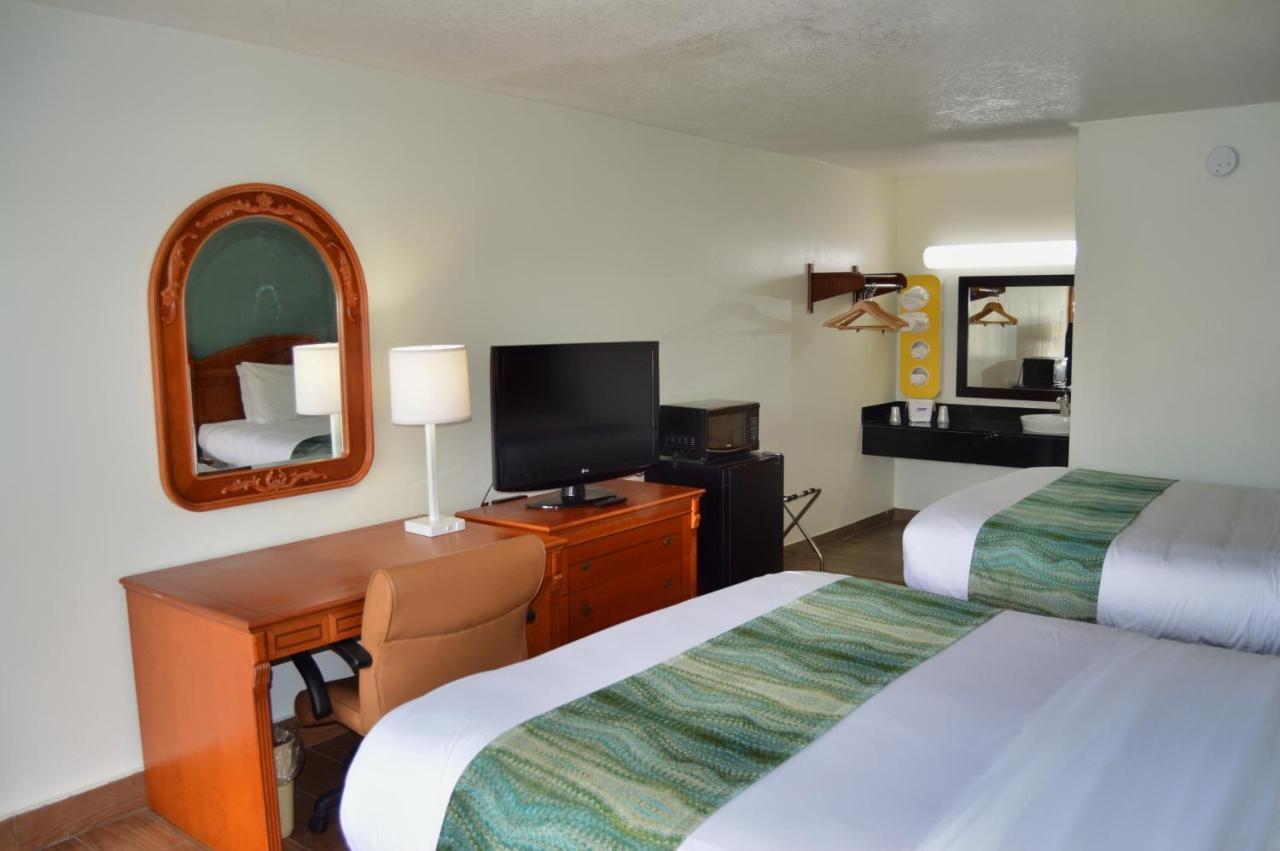 Days Inn By Wyndham Hardeeville Near Hilton Head Exteriér fotografie